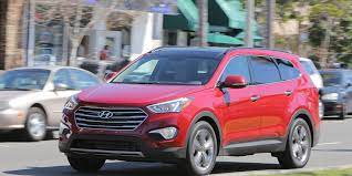 The 2013 hyundai santa fe comes in two handy family sizes. 2013 Hyundai Santa Fe Lwb First Drive 8211 Review 8211 Car And Driver