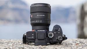 Best Sony Lenses 2021 16 Top Lenses For Sony Mirrorless Cameras Techradar