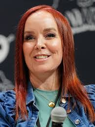 Erica Merica's Instagram, Twitter & Facebook