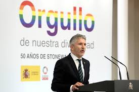 Resultado de imagen de arrimadas el día del Orgullo en Madrid