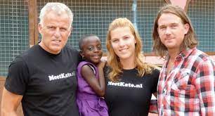 We did not find results for: Zien Dit Zijn De Vrouw En Kinderen Van Peter R De Vries