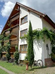 Gepflegtes restaurant mit exzellenter küche. St Martin Pensionen Zimmer Unterkunfte Ab 50