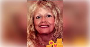 Debbie Porter's Instagram, Twitter & Facebook