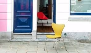 The first step of the project is to build the floor frame. The Best Vintage Furniture Shops In The Netherlands