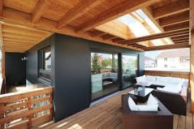 Und sieh dir den coolen basketballkorb und den rasenmäher an! Haus N Wohnhaus Auf Garage Architekturobjekte Heinze De