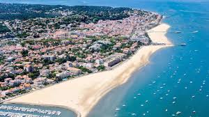 Dra nytte av gratis avbestilling på de fleste hoteller. Hotel Le B D Arcachon 4 Arcachon France