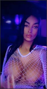 yellie luxxx Onlyfans porn video 080324 9 ( 15.3 MB )