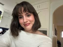 What affordable moving companies in Vermont can help with unloading a  U-Haul trailer in Essex Junction?