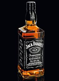 Every other process is the same, though the mash bill need not contain the same quantity of corn. Jack Daniel S Old No 7 Tennessee Whiskey 0 7 L Gunstig Kaufen Spirituosenworld De Online Shop Fur Spirituosen Und Barzubehor