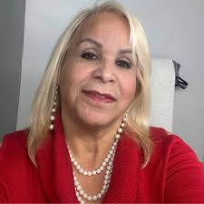 imagine you work in a supermarket and you meet John Travolta in person