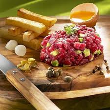 Tartare De Boeuf Aux Couteaux Race Limousine Beauvallet En 2020 Tartare De Boeuf Tartare Boeuf