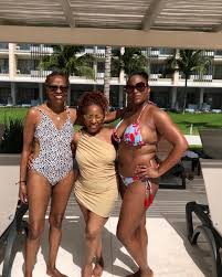 We out here☀️☀️☀️ My sister Judy, my neice Nyoki and my BFF Karina.  #enjoylife