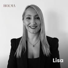 Meet our latest addition to the Ħolma team— Lisa! Lisa is joining us as a  Wedding Planner Executive, bringing her passion and expertise to make every  celebration unforgettable. Here's to a bright