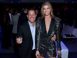 Authentic brands group is a brand development, marketing, and entertainment company which owns a global portfolio of entertainment and lifestyle brands. Meet Jamie Salter Ceo Of Forever 21 Barneys Owner Authentic Brands