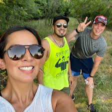 Hoot & Holler Tees VIP Come join us Friday!!