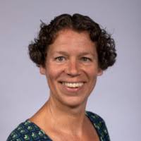 'Mensen krijgen chronische klachten omdat ze er niet dood aan gaan.' Dit  zijn de woorden van Jan-Paul van Wingerden tijdens de presentatie van het  boek 'Evolutie en de kunst van het…