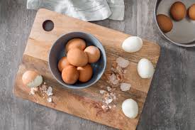 I always see chefs using brown eggs. All About The Egg Get Cracking