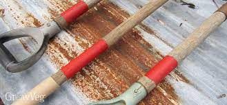 Take a special look at your garden tools with wooden handles to see if the handles need attention. How To Clean And Oil Wood Handled Garden Tools