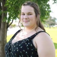 Liz Talbot's Instagram, Twitter & Facebook