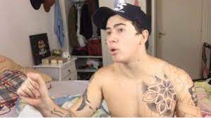 letra de quarto 1906, com whindersson nunes. Tatuagens Dos Youtubers Confira Ideias Para Se Inspirar Criadores Id
