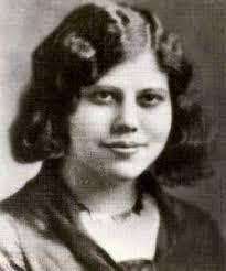 Mildred Dean's Instagram, Twitter & Facebook