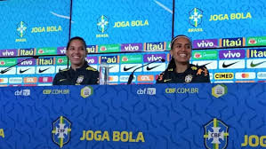 Time, que tem marta e formiga entre as relacionadas, pega rússia e canadá fabio utz may 21, 2021 Selecao Feminina De Futebol E Contra Adiantar Vacinacao Em Atletas Ha Pessoas Que Precisam Mais Lance