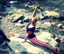 Maybe you would like to learn more about one of these? Fosta Mare Gimnasta Ana Porgras Face Perfect Spagatul Uite Ce Sexy S A Facut Wowbiz