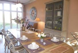 Chambre D Hotes Estratte Reference G422023 A Lucq De Bearn Pyrenees Atlantiques Chambre D Hote Chambre Table De Petit Dejeuner