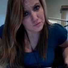 Deanna Schuster's Instagram, Twitter & Facebook