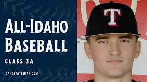 Carson Harris's Instagram, Twitter & Facebook