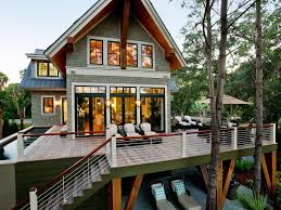 And it deftly balances smart tech with smart design. Hgtv Dream Home 2013 Deck Pictures And Video From Hgtv Dream Home 2013 Hgtv