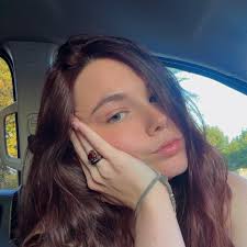 Can I find female friends to play Minecraft survival world with?