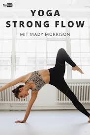 This fitness plan guides you through a well structured workout month and provides you with everything you need for your new workout routine. 25 Minuten Yoga Workout Fur Mittelstufe Mady Morrison In 2021 Yoga Yoga Ubungen Fitnessubungen