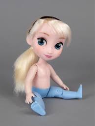 Animators' Mini Elsa Playset from The Disney Store