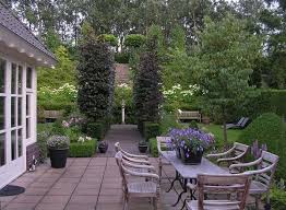 Looking for ways to give your backyard a makeover? Garden Landscaping Ideas And Creative Backyard Designs
