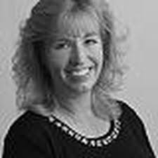 Roxanne Lang-The Lang Team