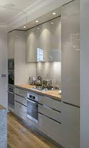 Inspiring Decor Ideas For Small Apartments Creating An Illusion Of Space Kitchen Design Small Modern Kitchen Design Interior Design Kitchen