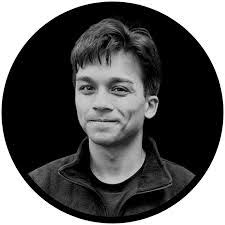 Venus Carpenter's Instagram, Twitter & Facebook