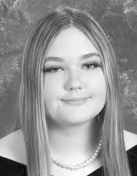 Ella Dutton's Instagram, Twitter & Facebook