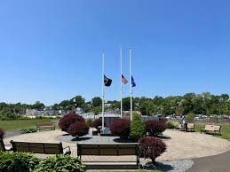 Who needs a fix of some WH shoreline food ?