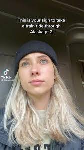 Janelle Henderson's Instagram, Twitter & Facebook