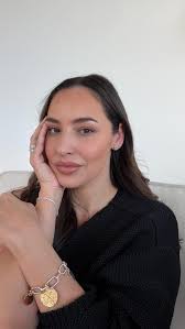 AD The perfect timeless gifts for the girls that have everything.  @theofficialpandora , #PandoraCollective #BeLove