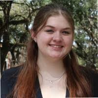 Sarah Hoffer's Instagram, Twitter & Facebook