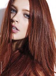 Auburn hair with blonde highlights on messy bob is a great idea for women with short hair. Jeanlouisdavid Medium Auburn Hair Dark Auburn Hair Color Medium Auburn Hair Color