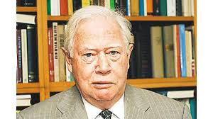 Erbitterter Historikerstreit um Außenamt