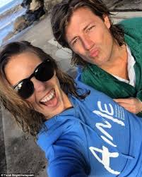 Very large text size olympic gold medallist torah bright married boyfriend angus thomson in her home town of cooma this week. Olympic Gold Medalist Torah Bright Opens Up About Her Marriage To Angus Thomson Daily Mail Online