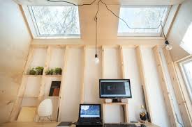 The Founder Of Architecture Firm Six Four Five A Has Constructed A Tiny Timber Workspace For Himself At The End O Garden Studio Backyard Office Studio Interior