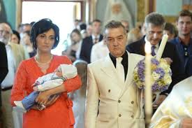 221 de rezultate pentru eticheta gigi becali. Cine Este De Fapt LuminiÈ›a SoÈ›ia Lui Gigi Becali De Ce Apare Rar In Public È™i Cum Se PoartÄƒ Cu Ea Patronul Fcsb Impact