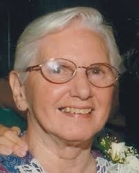 Marian Rossi's Instagram, Twitter & Facebook