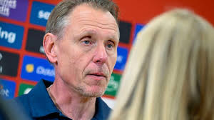 Fernandez færdig på Færøerne